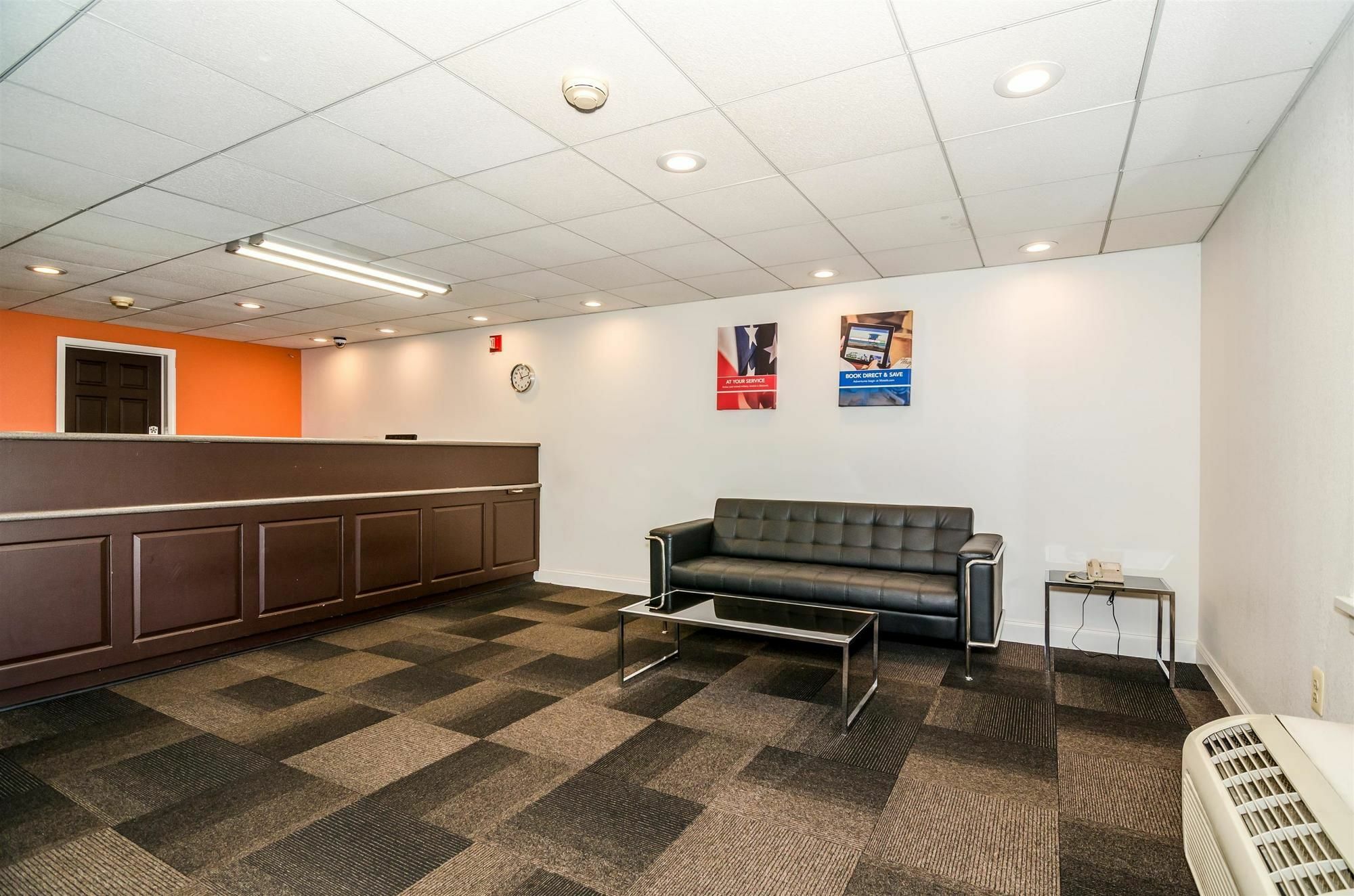 Motel 6-Newark, De Kültér fotó