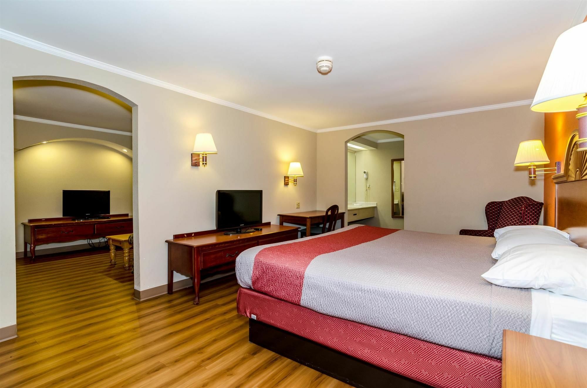 Motel 6-Newark, De Kültér fotó
