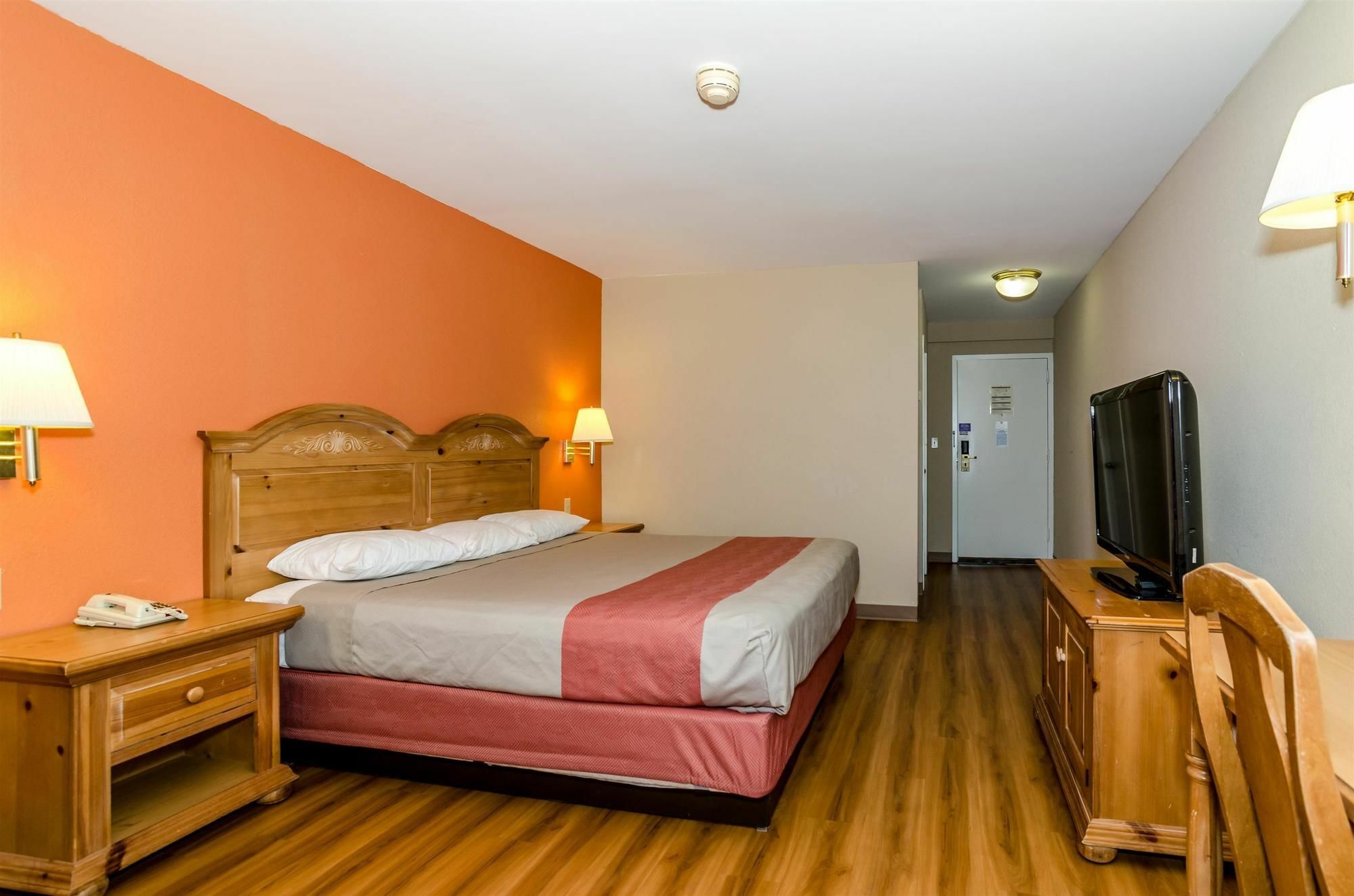 Motel 6-Newark, De Kültér fotó